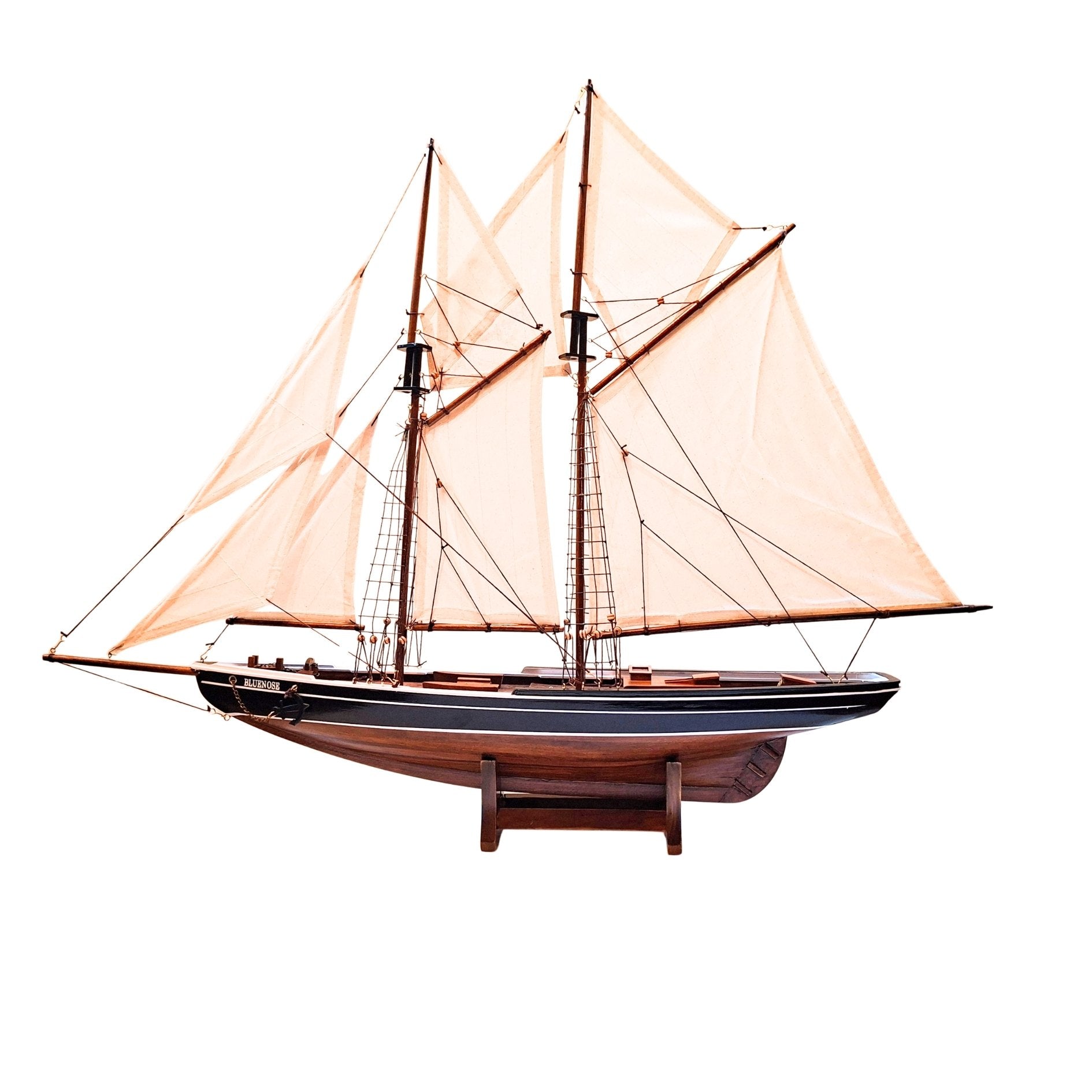 Model de goeletă Bluenose de 78 cm cu gravură - decorațiune marină elegantă din lemn, cadou pentru pasionații de navigație și istorie maritimă, cu vele naturale