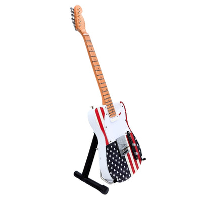 Mini chitară de colecție MGT-2639 în stil Bruce Springsteen, cu posibilitate de personalizare prin gravură, realizată manual din mahon, cadou ideal pentru un fan al muzicii, înălțime 27,5 cm