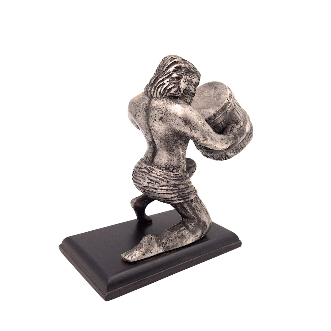 Figurină decorativă Vărsător AQU din aluminiu, gravură personalizată, ideală pentru cadou, înălțime 18 cm, stil clasic și art déco