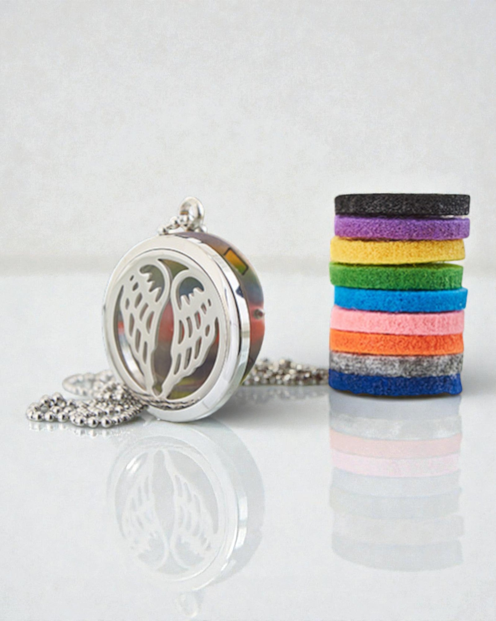 Colier Aromalife Aripi îngerești – medalion pentru miresme Aripile îngerului 30 mm