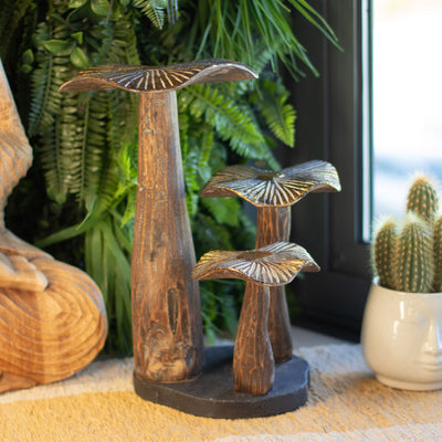 Sculptură mare de ciupercă aurie 32 cm - lemn natural - element decorativ unic pentru cadou - stil forestier, rustic și modern