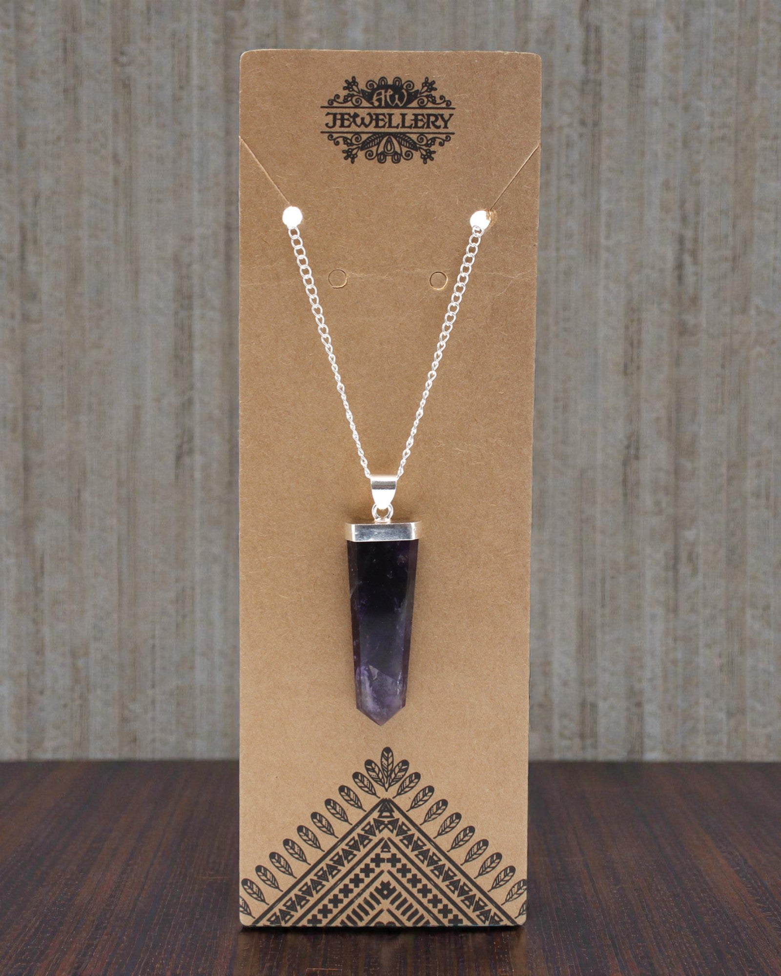 Rază violetă – pandantiv plat din ametist cu șlefuire de cristal