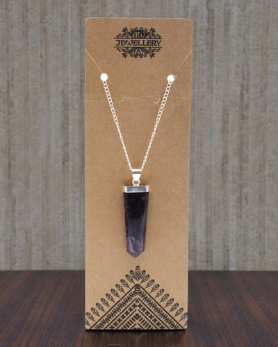 Rază violetă – pandantiv plat din ametist cu șlefuire de cristal