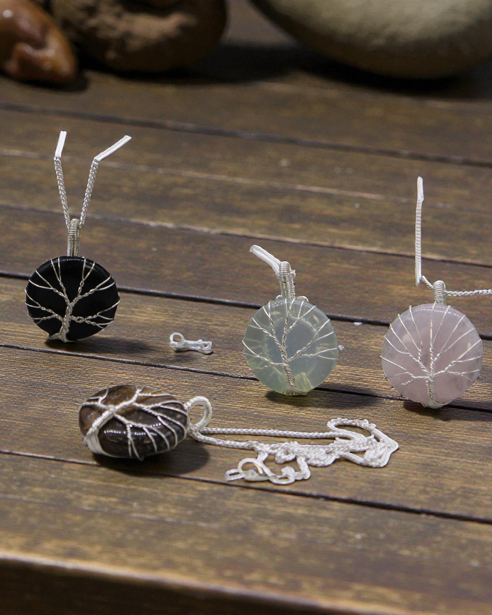 Colier cu piatră semiprețioasă „Arborele Vieții” – opalit