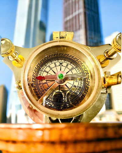 Compas Maritim cu Posibilitate de Gravare