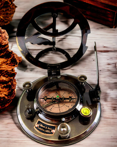 Busolă de Navigație Premium Antică cu Posibilitate de Gravare – Realizată Manual