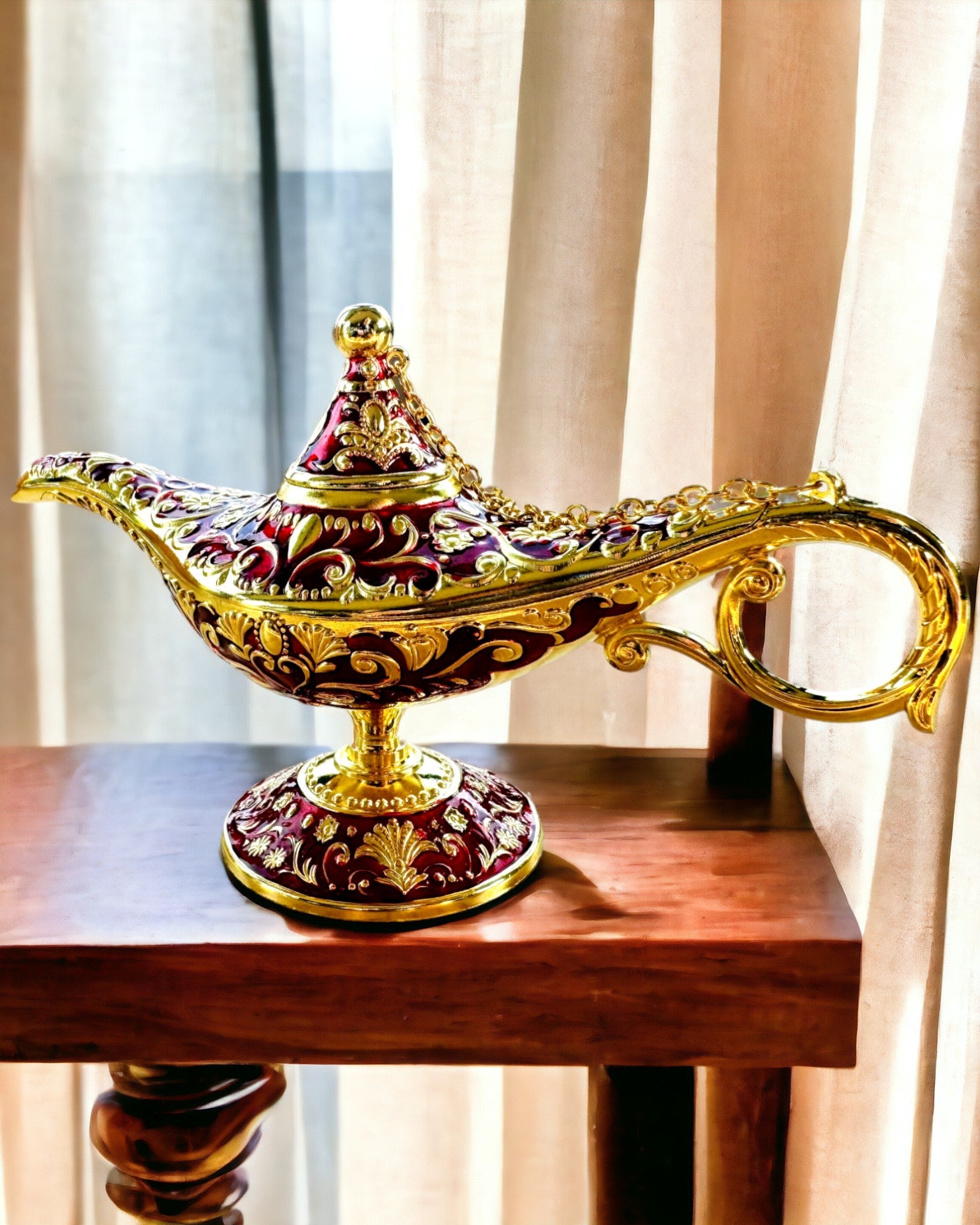 Lampa Magică a lui Aladin cu Opțiune de Gravare - Variantă Bordo, împletită cu auriu
