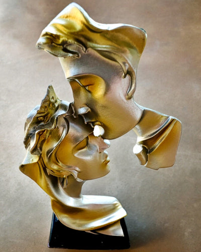 Figurină "Eleganță în Piatră" culoare argintie - Decorativă cu Opțiune de Gravare, 2 dimensiuni la alegere