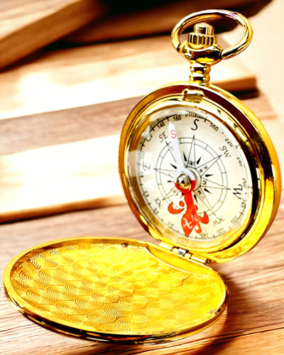 Busolă Wędrowiec cu Opțiune de Gravare - culoare auriu