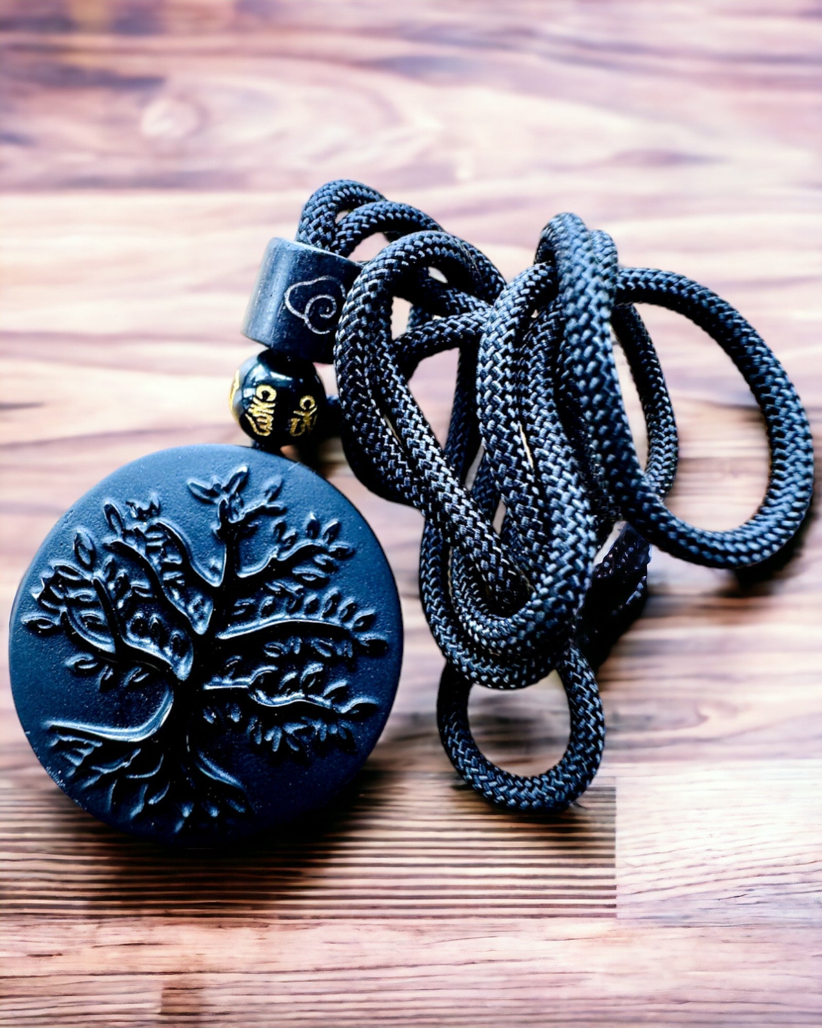 Colier "Arborele Vieții" din Obsidian - personalizare cu gravură