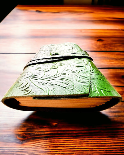 Notatnik Premium din Piele „Eleganța Naturii” - 200 de pagini, 120g, caiet, caiet de schițe, 2 culori la alegere, personalizare cu gravură