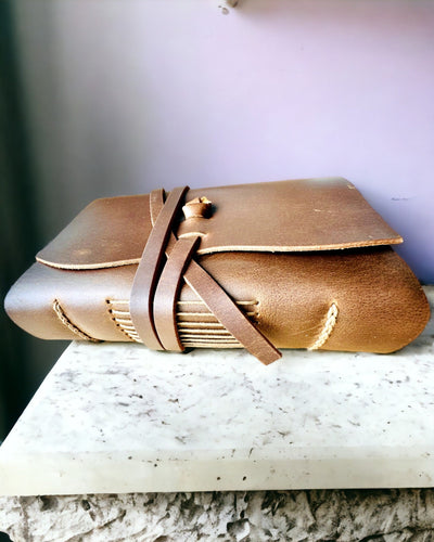 Notatnik Premium "RetroNotes" – Carnet elegant din piele veritabilă - 200 de pagini, 120g, carnet, caiet de schițe, culoare maro, personalizare cu gravură