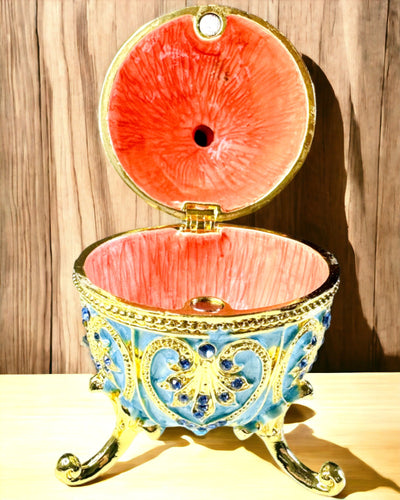 Ou Faberge Ceresc – Organizator de Bijuterii Emailat - culoare albastru cer senin. Personalizare cu gravură