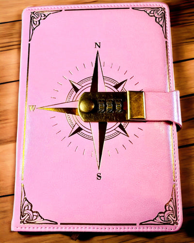 Notatnik Premium cu Lacăt cu Cod A5 - Stil Vintage cu Busolă, Design Japonez, Articole de Papetărie pentru Studenți și Afaceri. Personalizare cu Gravură