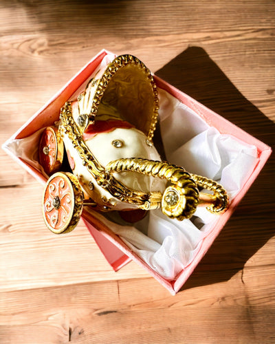 Mic Căruț de Poveste pentru bijuterii, comori - Eleganță Regală, personalizare cu gravură