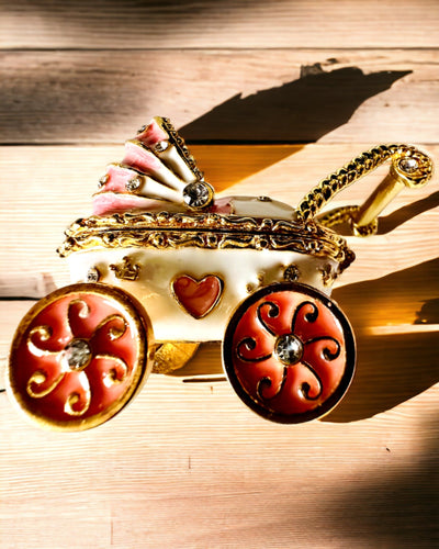 Mic Căruț de Poveste pentru bijuterii, comori - Eleganță Regală, personalizare cu gravură