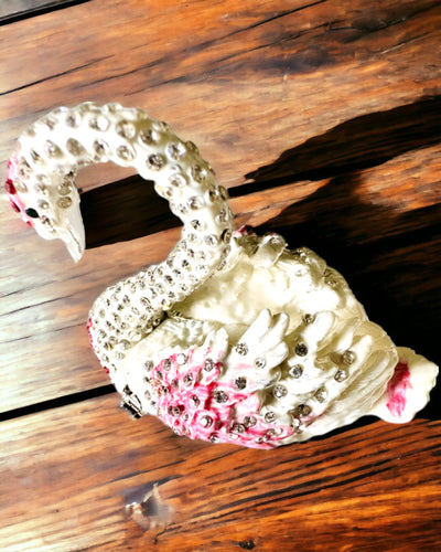 Cutie Elegantă „Bijuteria Lebedei” - personalizare cu gravură