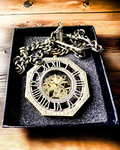 Ceas de buzunar mecanic clasic octogonal de culoare maro în stil steampunk - Atemporal