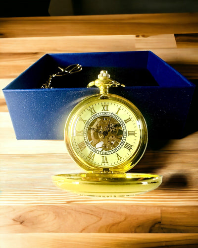 Ceas de buzunar retro sculptat cu mecanism de înfășurare manuală, culoare aurie cu scară romană și cadran luminos, stil vintage