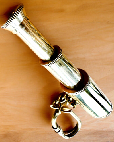 Lunetă de buzunar „Aventura de Aur” - breloc cu posibilitate de personalizare