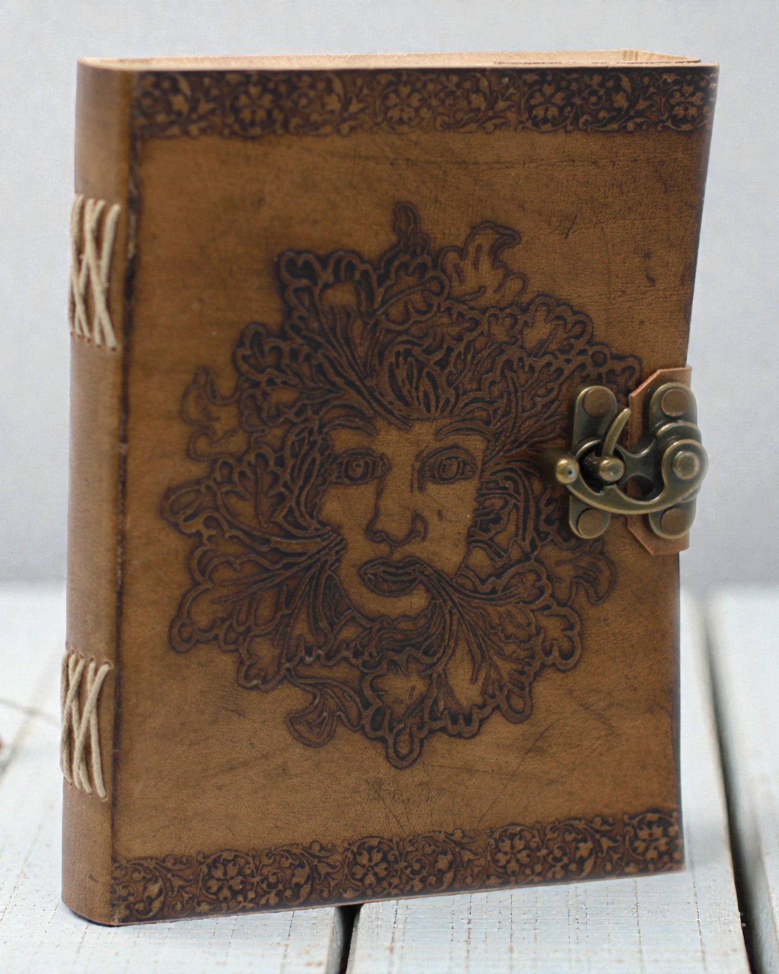 Sylva Spirit – Skórzany Notatnik Greenman z Metalowym Zapięciem