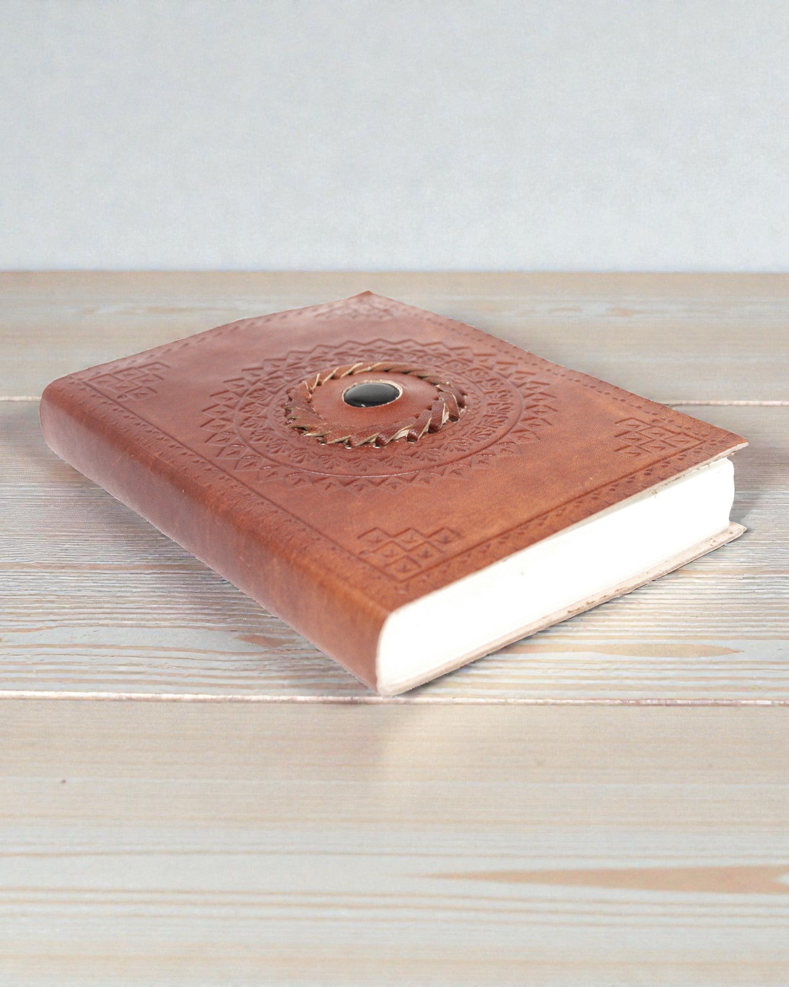 Umbra Mandala – Caiet de notițe din piele cu onix negru