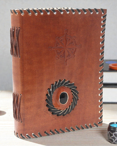 Navigator Onyx – Caiet din piele cu accent de onix negru și busolă