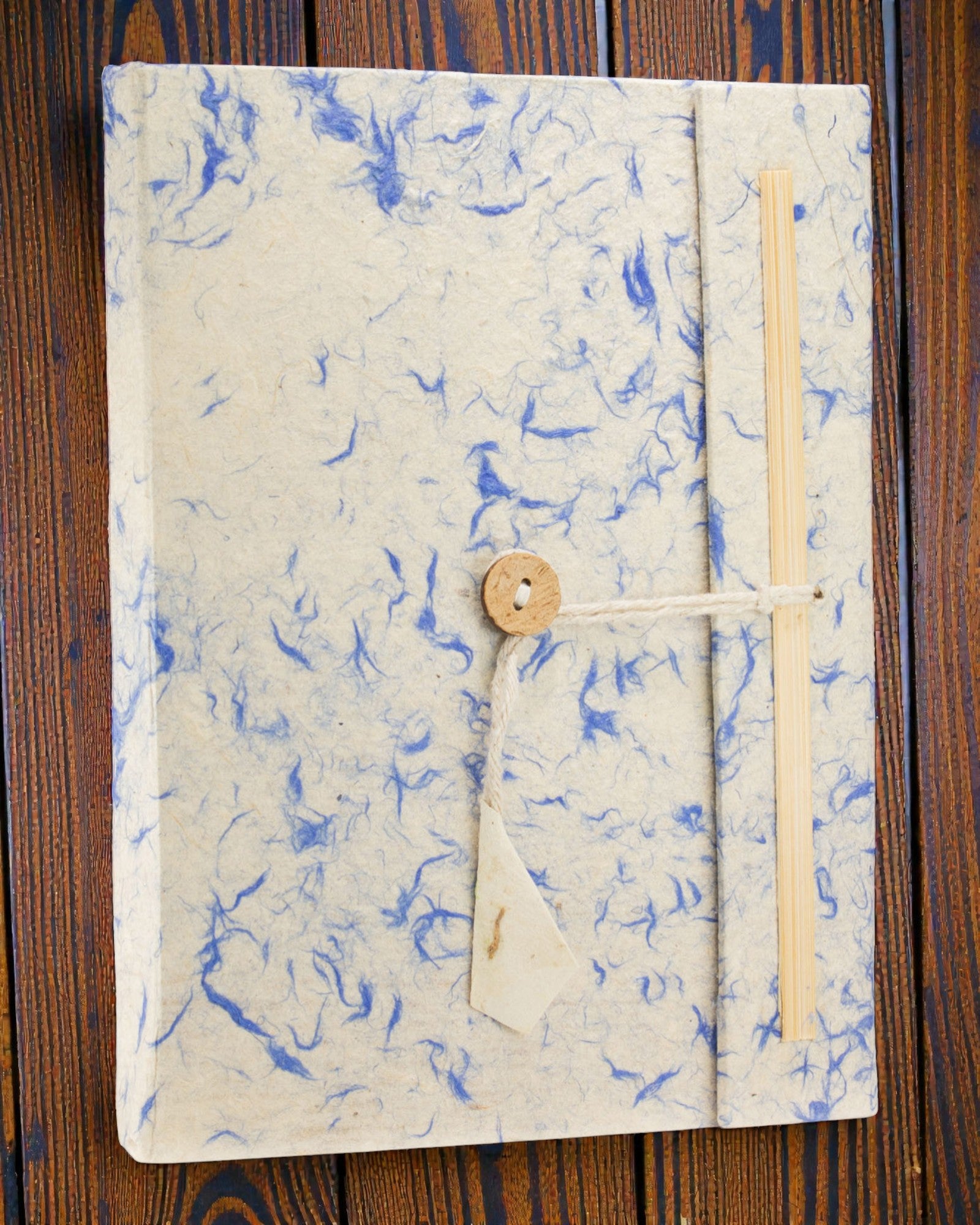 Nor de bumbac albastru – caiet mare Lokta cu bumbac albastru 21 × 15 cm, 45 de file