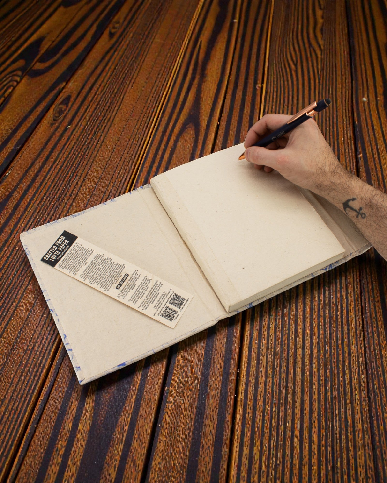 Nor de bumbac albastru – caiet mare Lokta cu bumbac albastru 21 × 15 cm, 45 de file