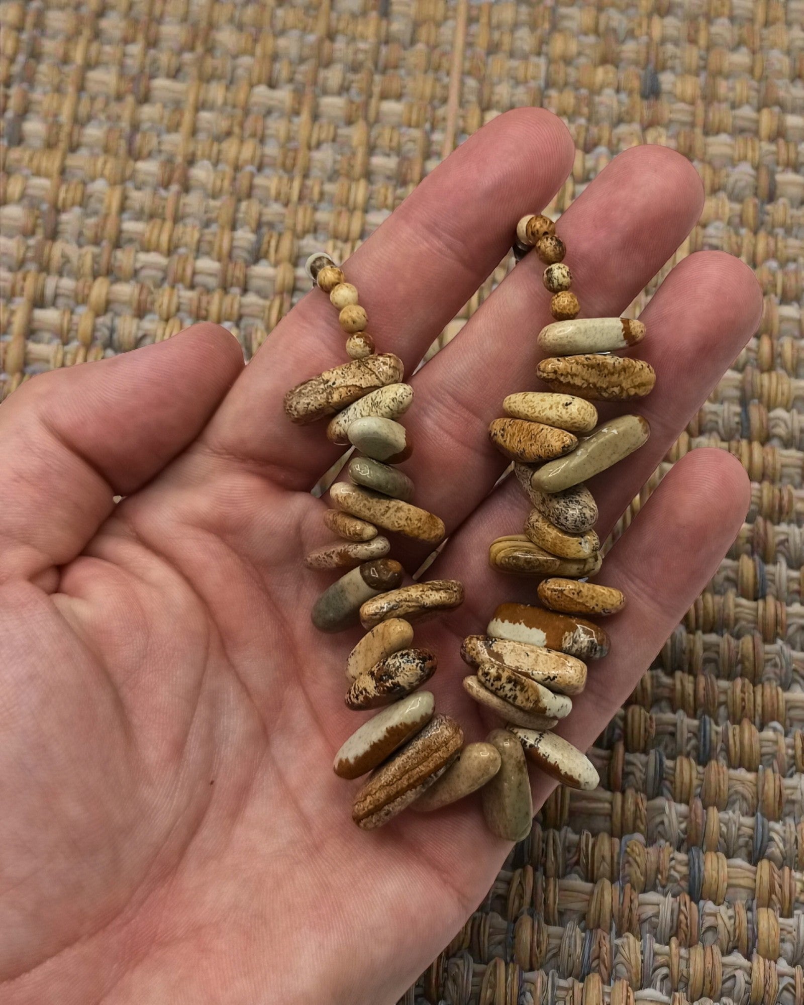 Colier cu piatră prețioasă Longstone – piatră-hartă