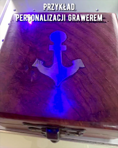 Cutie din lemn pentru busolă compactă "Maritime" - posibilitate de personalizare cu gravură