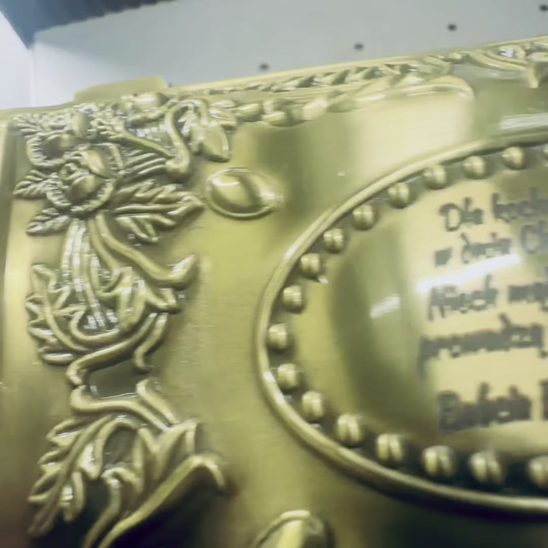 Casetă metalică aurie 21-20L, cu posibilitate de personalizare prin gravură