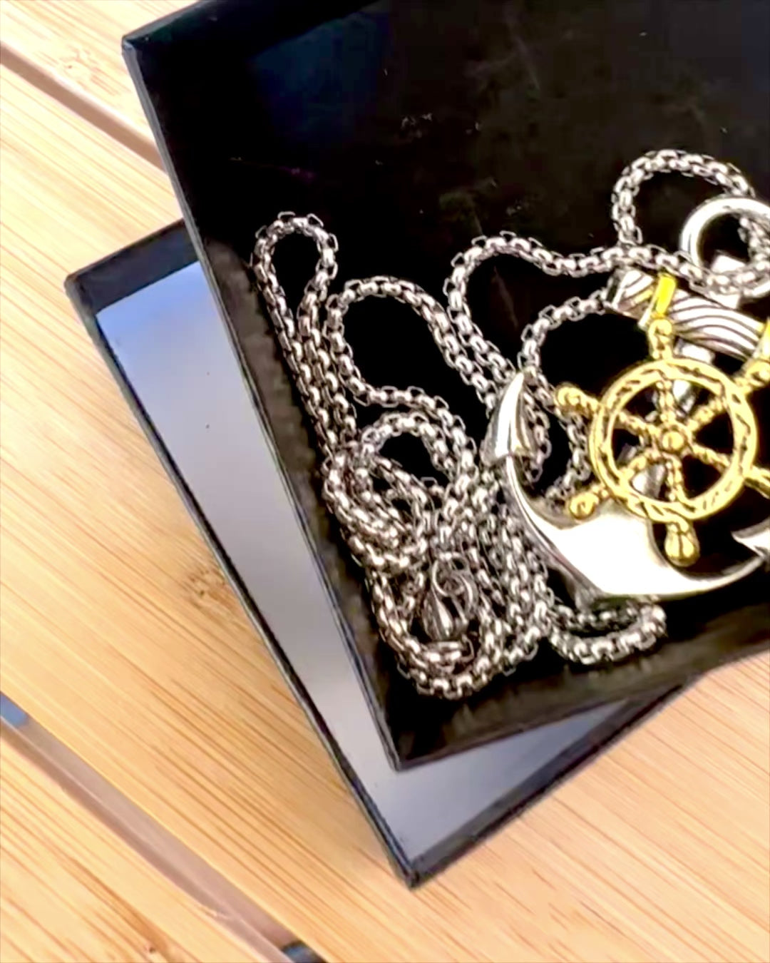 Amulet Morski „Kotwica Kapitana”, colier cu opțiune de gravare pentru cadou