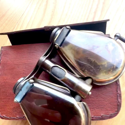 Mosiężna Lornetka Retro w Skórzanym Etui z Możliwością Graweru