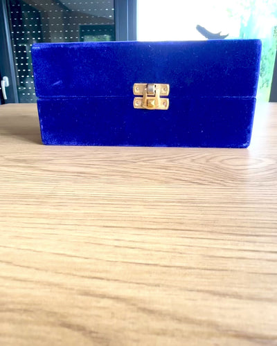 Pocaliul Grădina Regală – pocal din alamă realizat manual din India, posibilitate de personalizare cu gravură pentru cadou