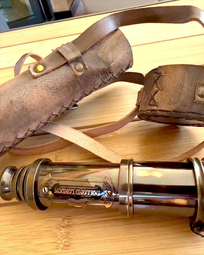 Lunetă Premium „Voyager” cu Lunetă Gravată și Etui din Piele Naturală, posibilitate de personalizare cu gravură pentru cadou