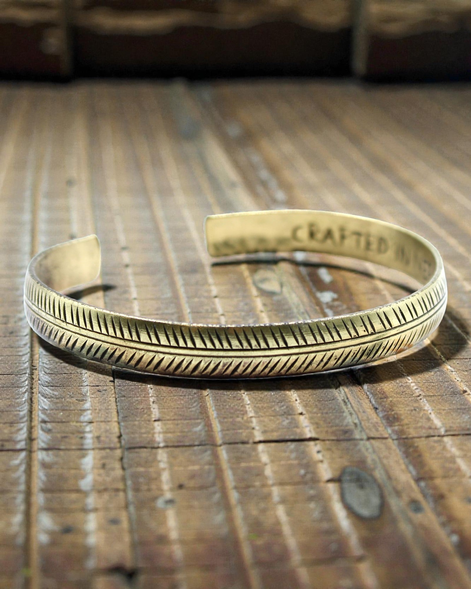 Brățară tibetană din alamă Natură subtilă – Frunză îngustă