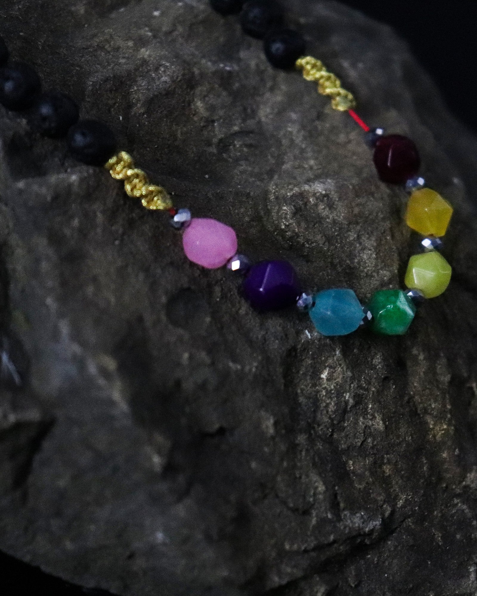 Colier Esența Vulcanului – Vindecare Emoțională