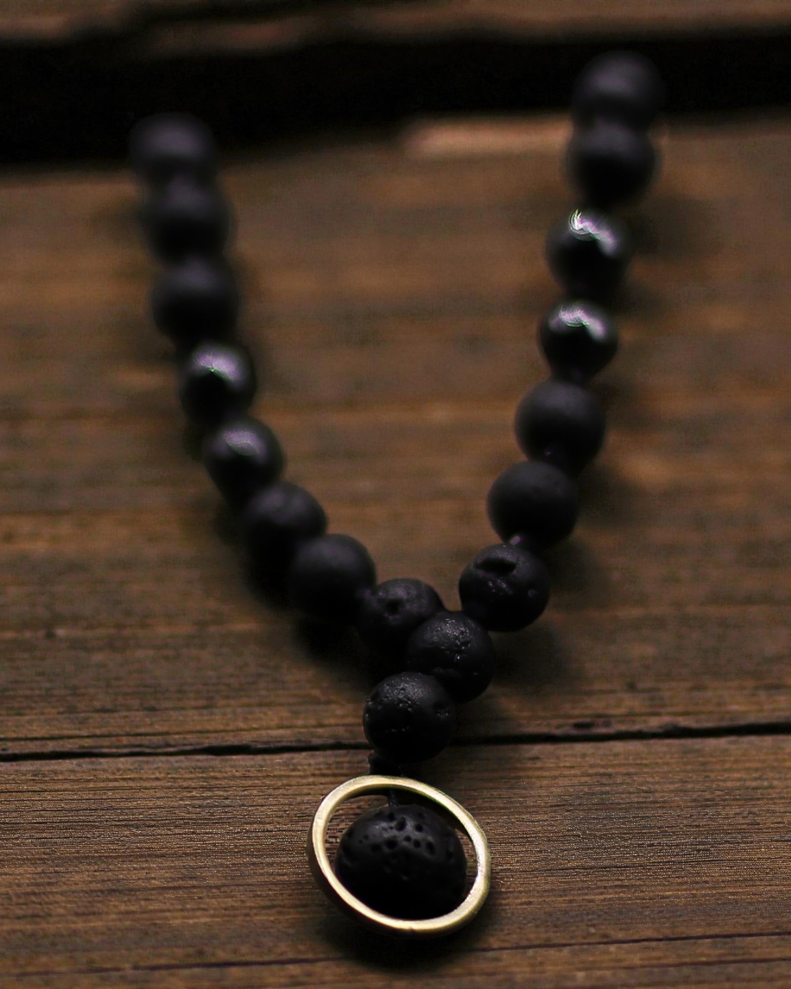 Colier Esența Vulcanului – Renaștere și reînnoire